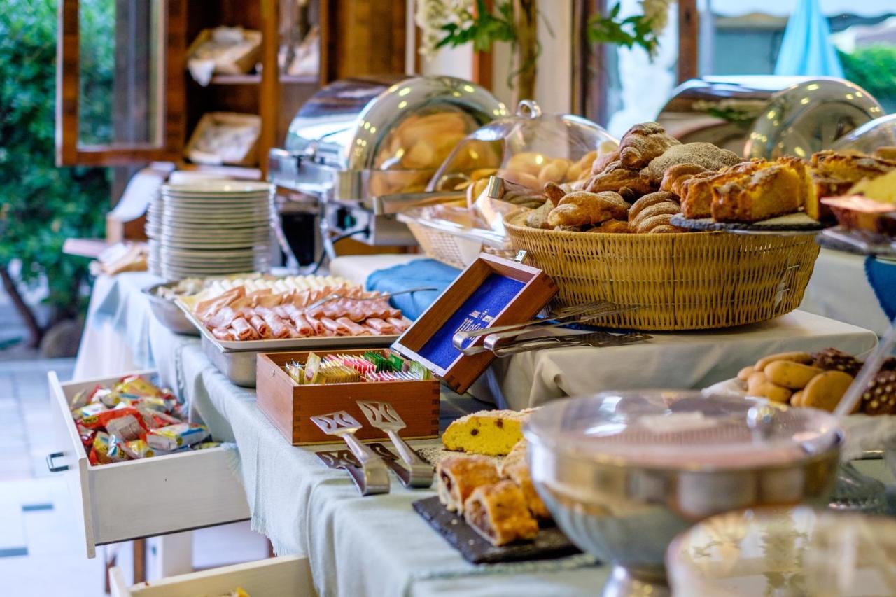 Hotel Bristol Bellaria-Igea Marina Eksteriør bilde