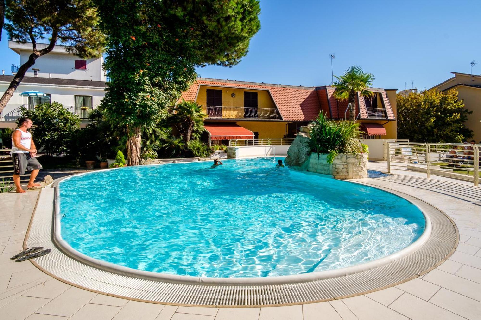 Hotel Bristol Bellaria-Igea Marina Eksteriør bilde