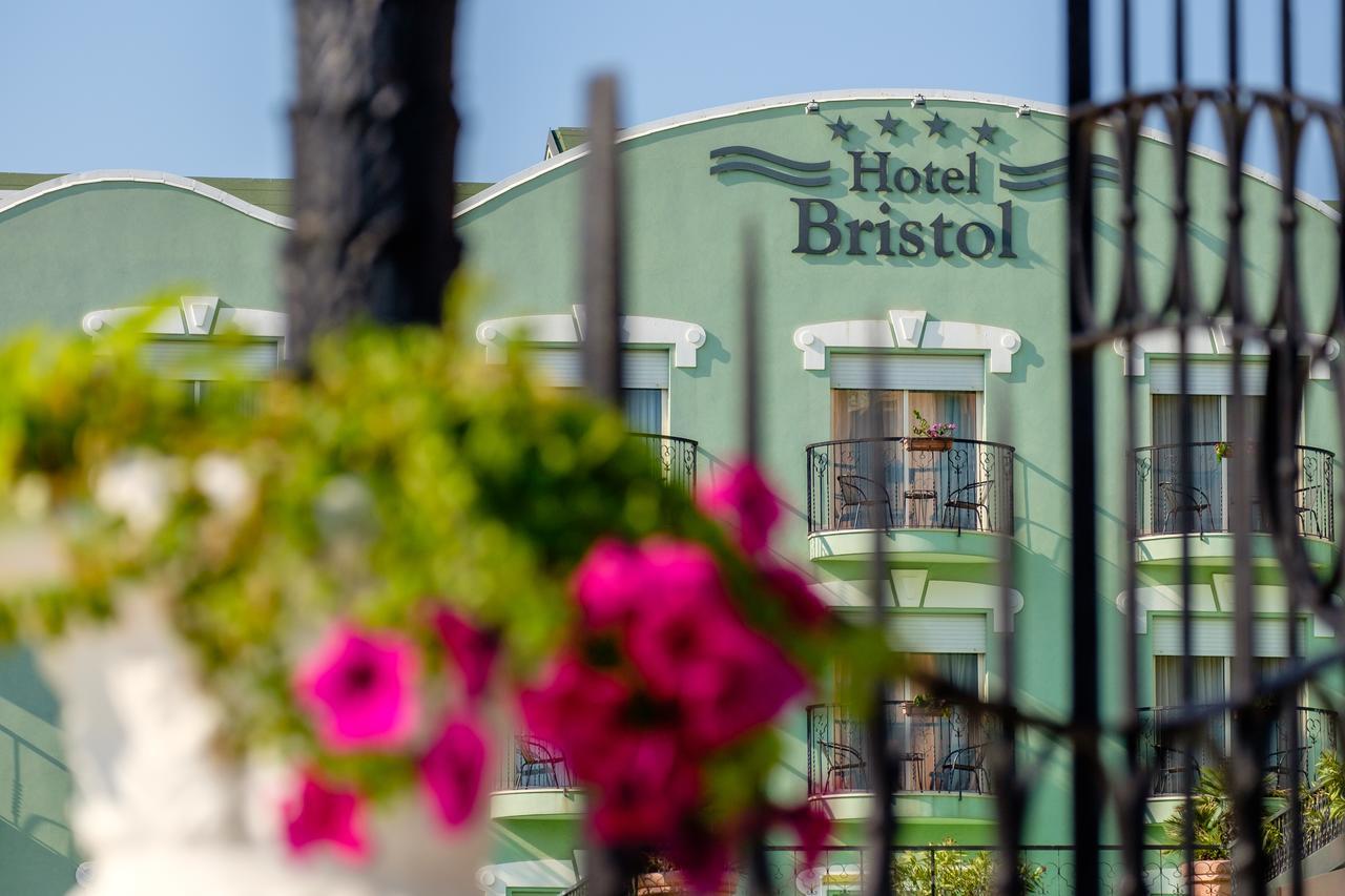 Hotel Bristol Bellaria-Igea Marina Eksteriør bilde